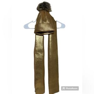 Metallic Gold Scarf & Beanie with Furball
